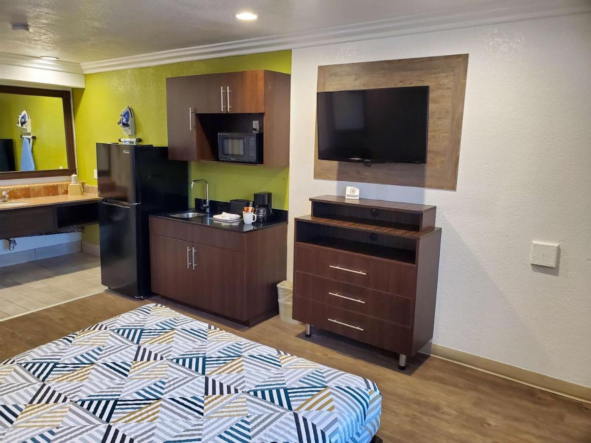 Studio 6-National City, Ca - Naval Base San Diego Hotel ภายนอก รูปภาพ